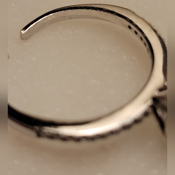 6 Carat Diamond Wedding Rings - Picture 10 of 14